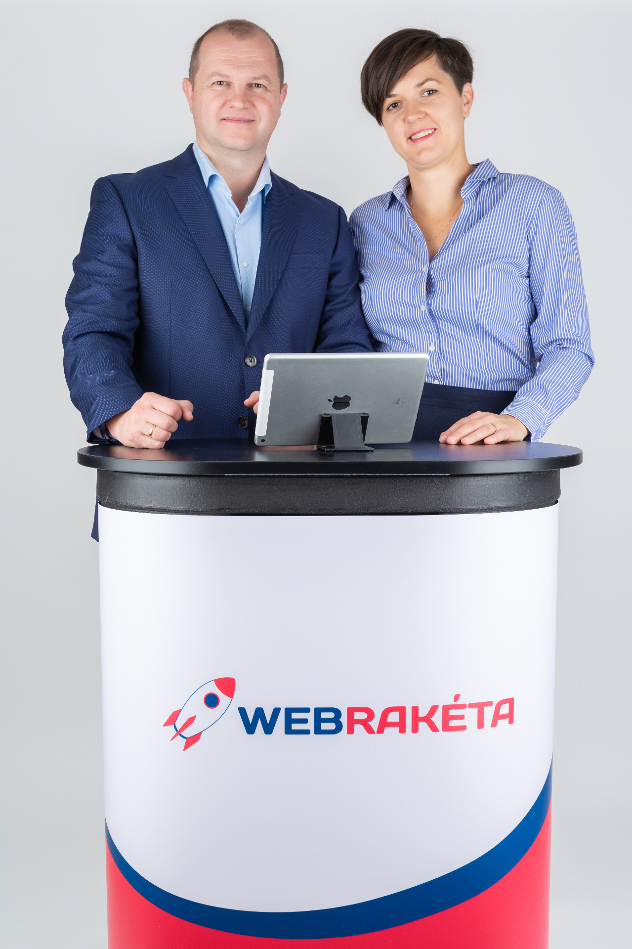 Kiss Ernő és Erika – a Webrakéta csapata